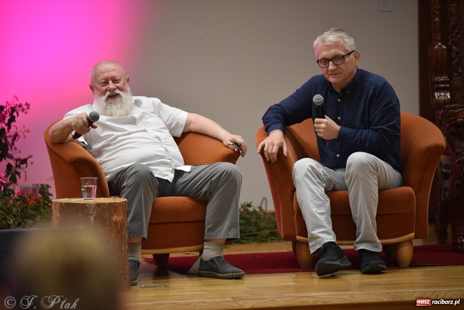 Zdjęcie w galerii na portalu naszraciborz.pl: Kordian bohaterem. Narodowe czytanie na Zamku Piastowskim wiadomości z regionu