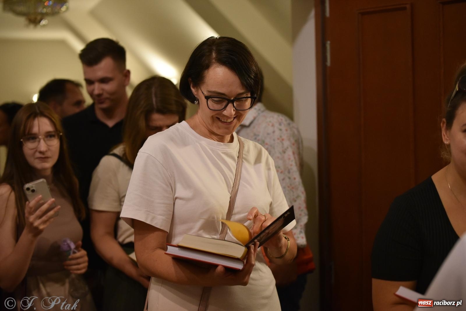 Zdjęcie w galerii na portalu naszraciborz.pl: Kordian bohaterem. Narodowe czytanie na Zamku Piastowskim wiadomości z regionu