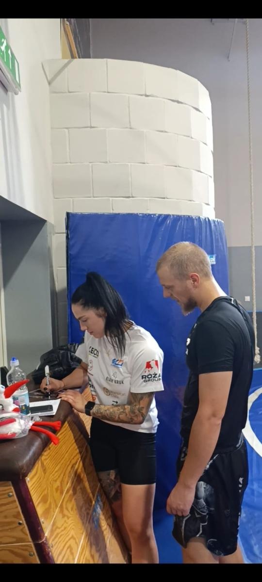 Zdjęcie w galerii na portalu naszraciborz.pl: Ada Jędrzejczyk gościem specjalnym seminarium bokserskiego w Raciborzu wiadomości z regionu