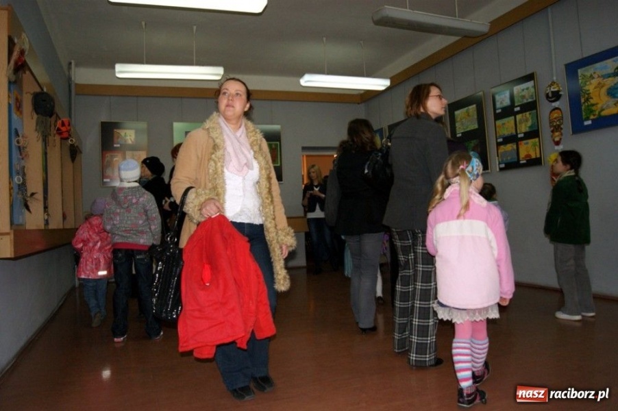 Zdjęcie w galerii na portalu naszraciborz.pl: 116 z nagrodami w egzotycznym konkursie wiadomości z regionu