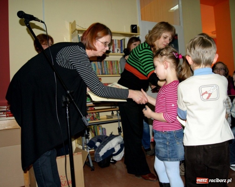 Zdjęcie w galerii na portalu naszraciborz.pl: 116 z nagrodami w egzotycznym konkursie wiadomości z regionu
