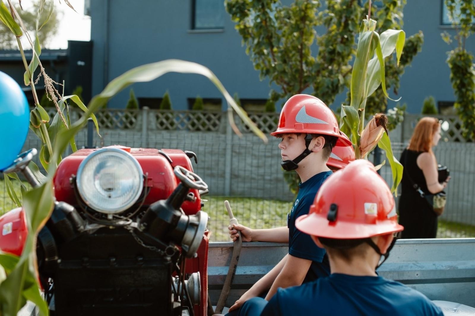 Zdjęcie w galerii na portalu naszraciborz.pl: Pietrowice Wielkie i Żerdziny świętują dożynki. Relacja bis! wiadomości z regionu