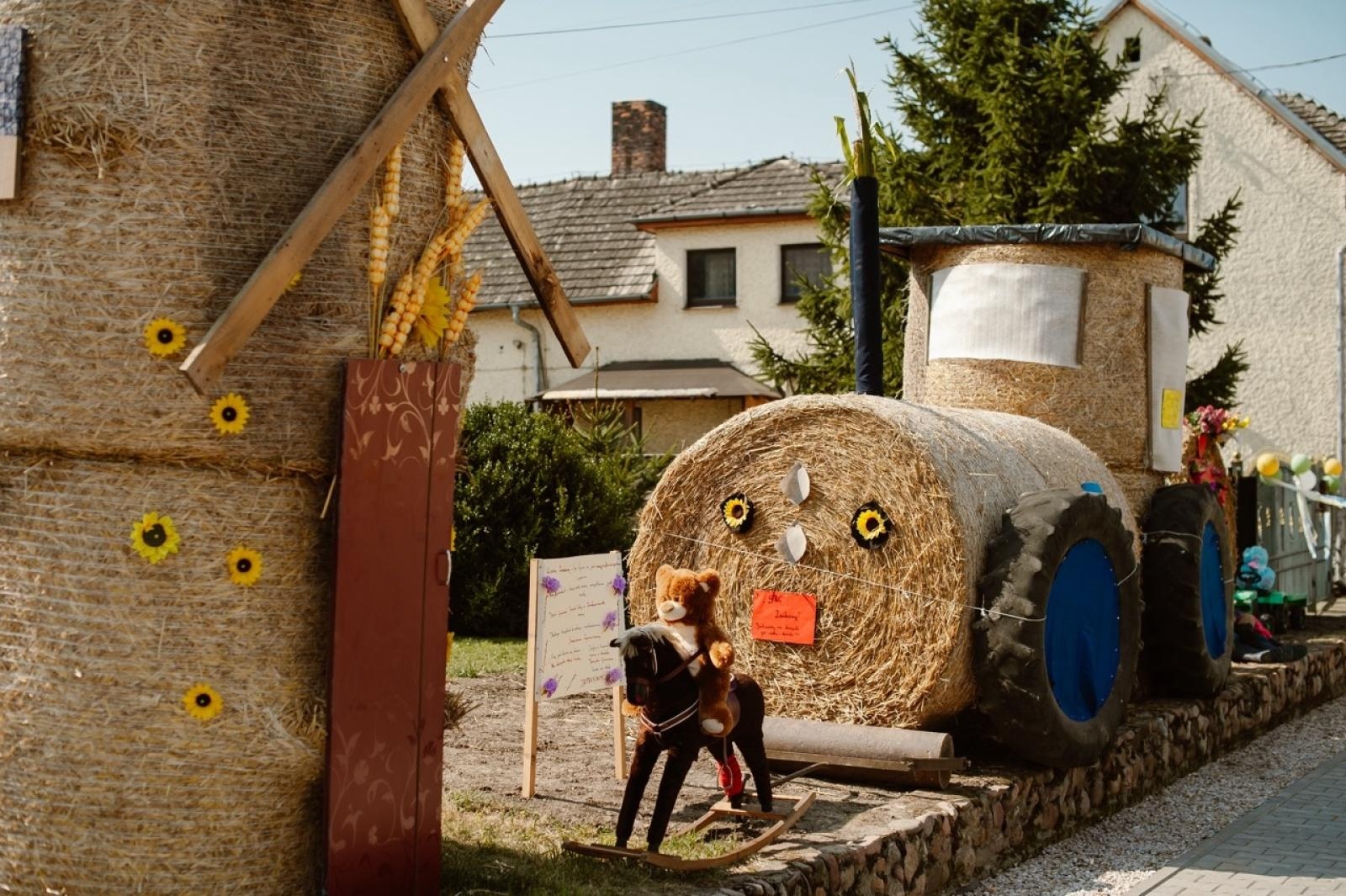 Zdjęcie w galerii na portalu naszraciborz.pl: Pietrowice Wielkie i Żerdziny świętują dożynki. Relacja bis! wiadomości z regionu