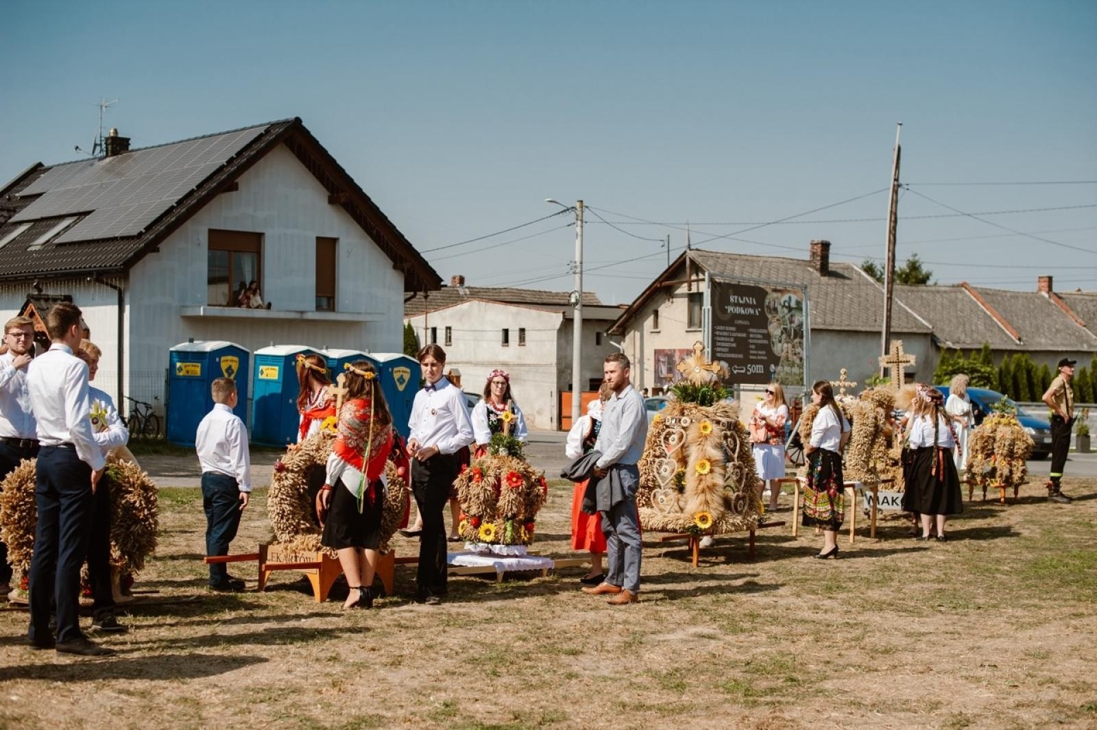 Zdjęcie w galerii na portalu naszraciborz.pl: Pietrowice Wielkie i Żerdziny świętują dożynki. Relacja bis! wiadomości z regionu