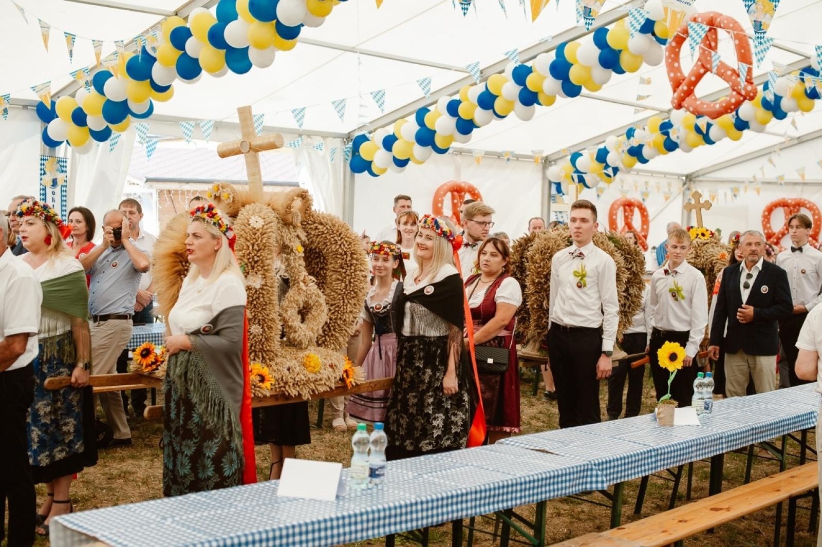 Zdjęcie w galerii na portalu naszraciborz.pl: Pietrowice Wielkie i Żerdziny świętują dożynki. Relacja bis! wiadomości z regionu