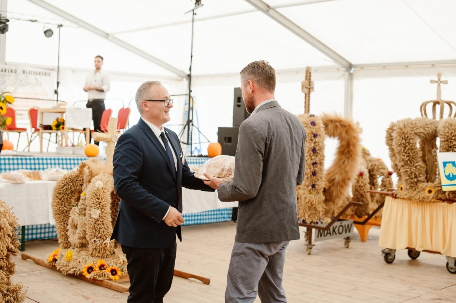 Zdjęcie w galerii na portalu naszraciborz.pl: Pietrowice Wielkie i Żerdziny świętują dożynki. Relacja bis! wiadomości z regionu