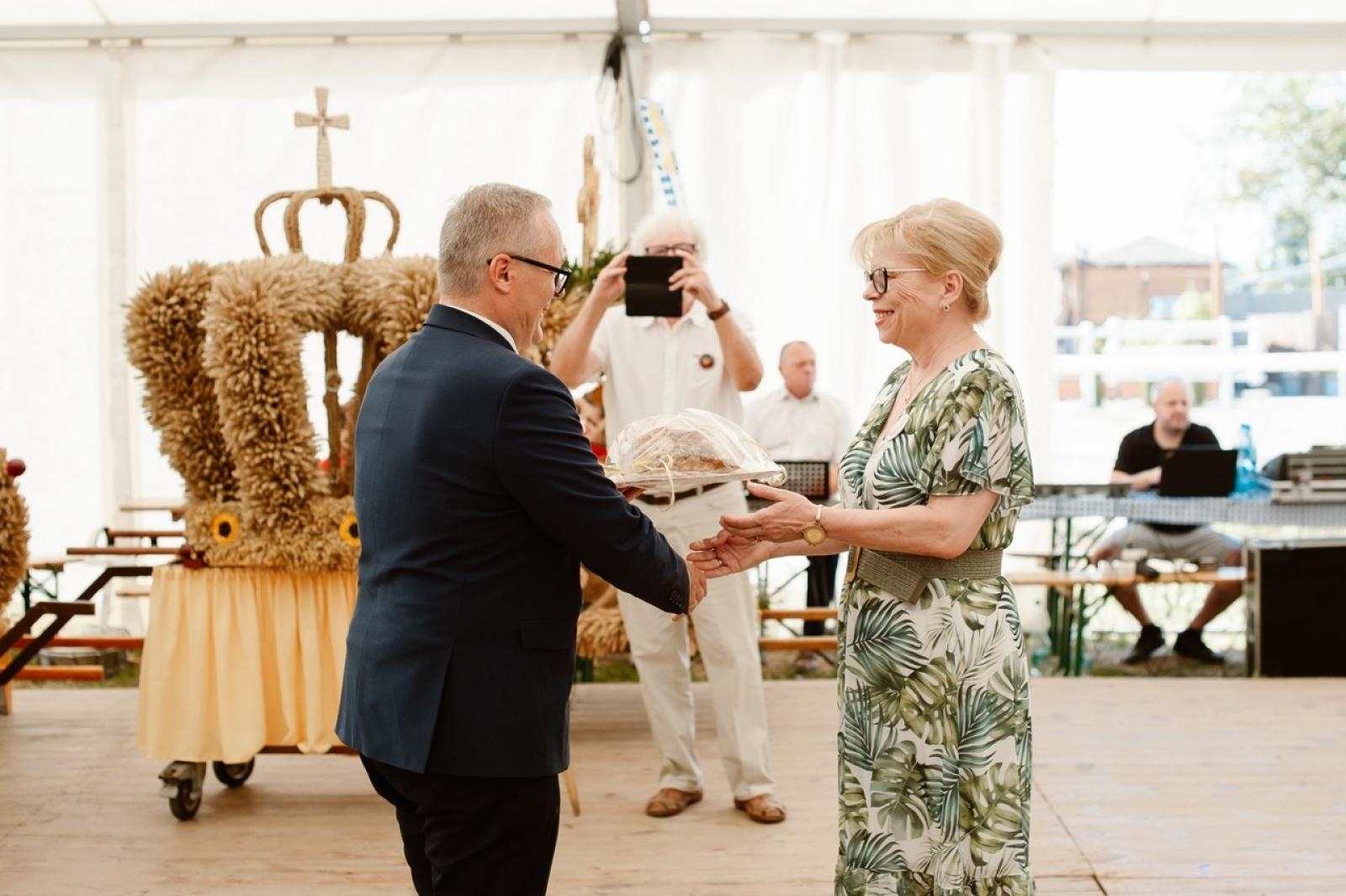 Zdjęcie w galerii na portalu naszraciborz.pl: Pietrowice Wielkie i Żerdziny świętują dożynki. Relacja bis! wiadomości z regionu