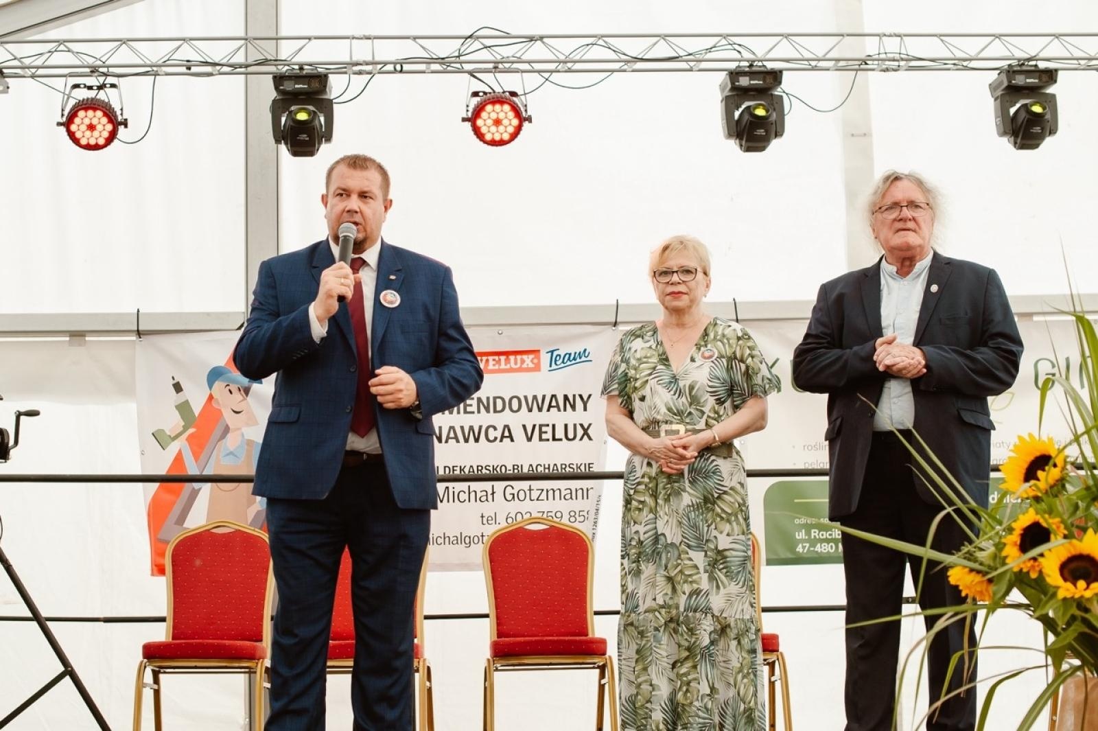 Zdjęcie w galerii na portalu naszraciborz.pl: Pietrowice Wielkie i Żerdziny świętują dożynki. Relacja bis! wiadomości z regionu