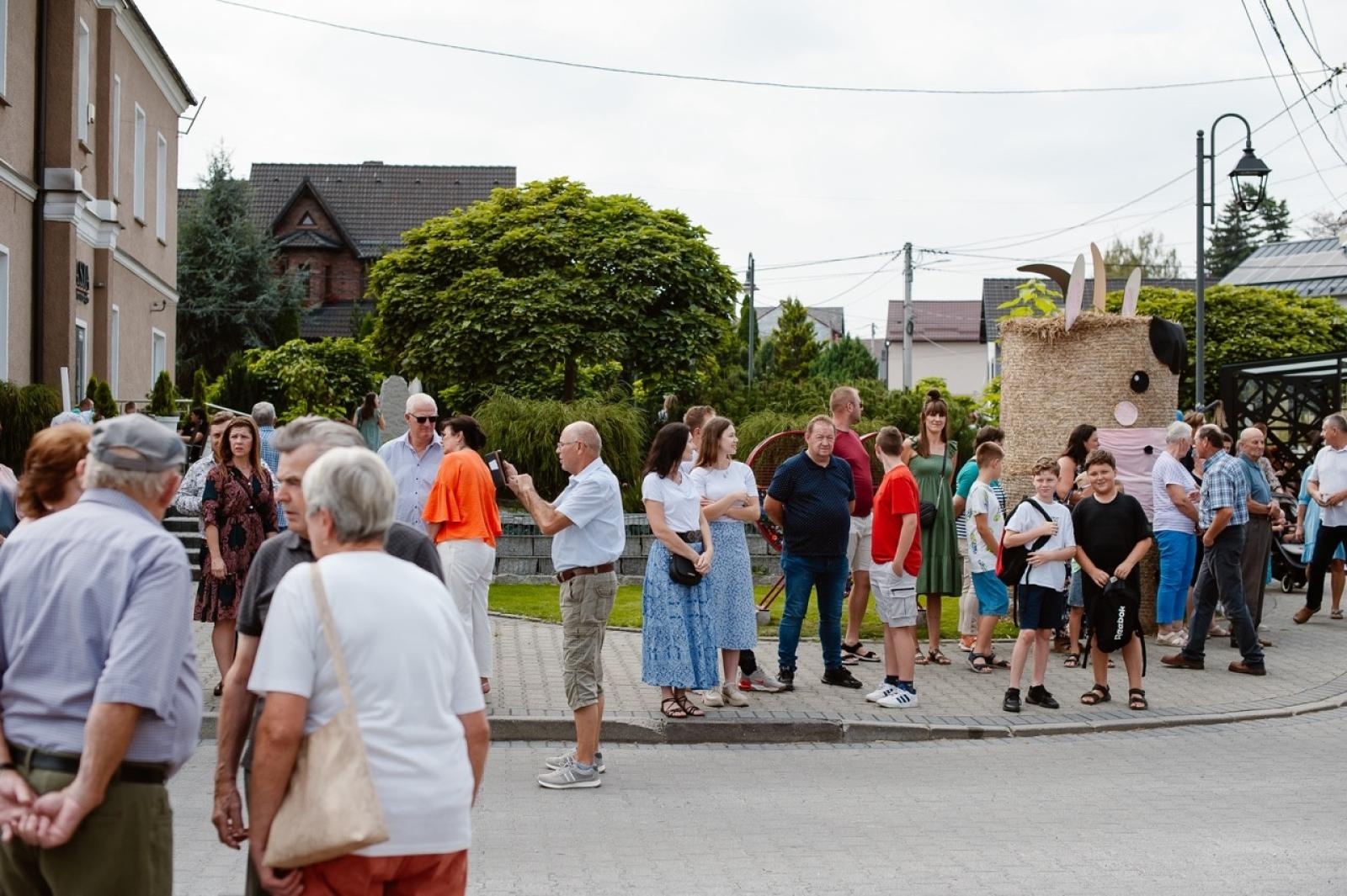 Zdjęcie w galerii na portalu naszraciborz.pl: Pietrowice Wielkie i Żerdziny świętują dożynki. Relacja bis! wiadomości z regionu