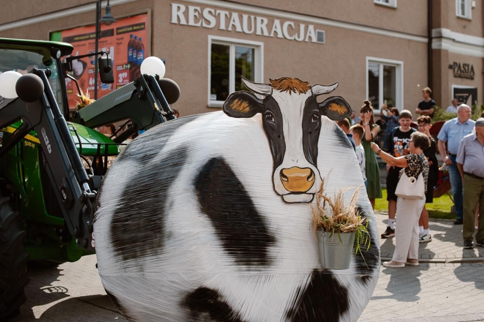Zdjęcie w galerii na portalu naszraciborz.pl: Pietrowice Wielkie i Żerdziny świętują dożynki. Relacja bis! wiadomości z regionu