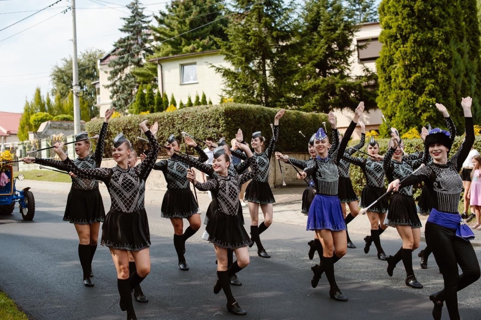 Zdjęcie w galerii na portalu naszraciborz.pl: Pietrowice Wielkie i Żerdziny świętują dożynki. Relacja bis! wiadomości z regionu