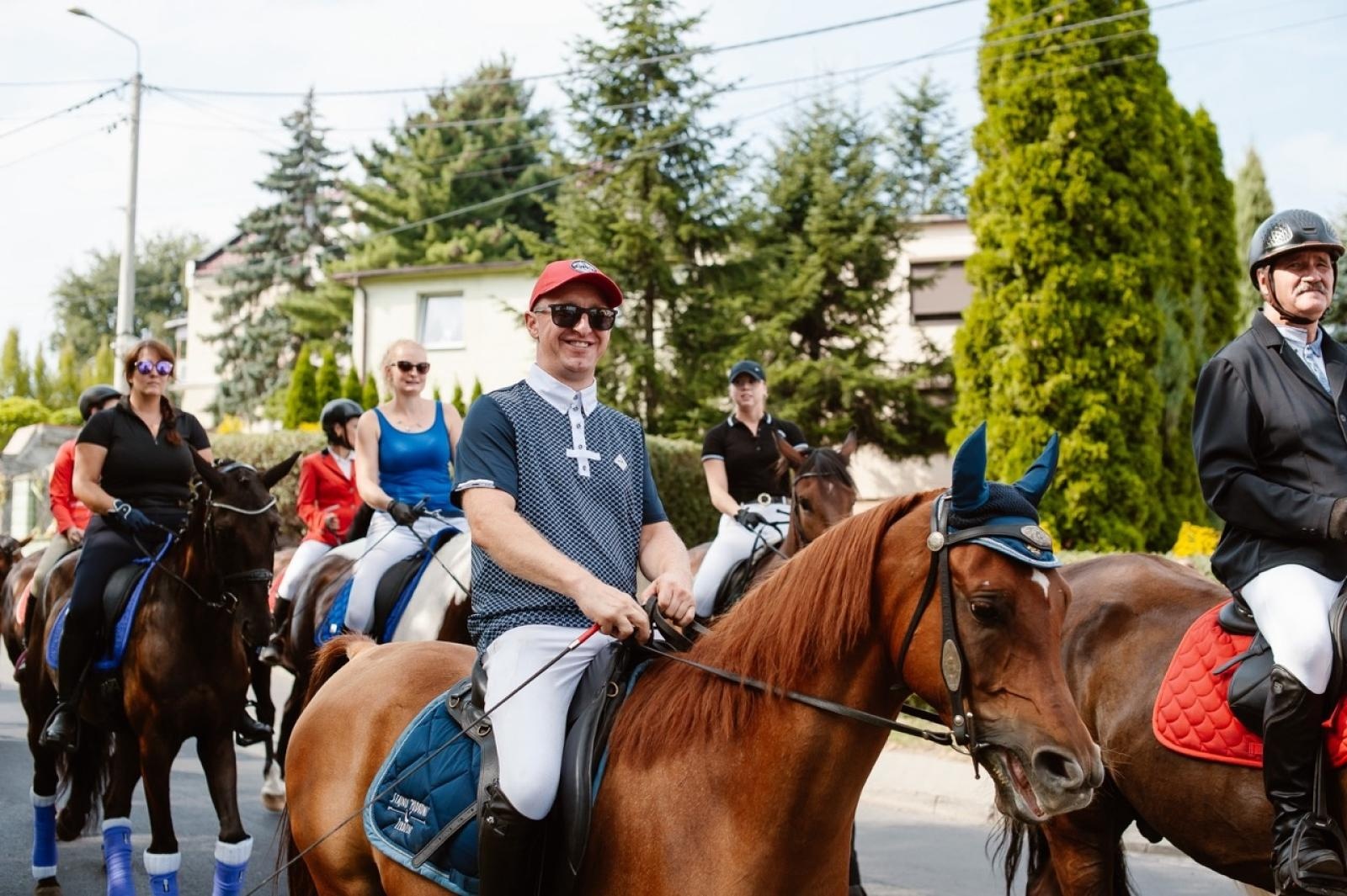 Zdjęcie w galerii na portalu naszraciborz.pl: Pietrowice Wielkie i Żerdziny świętują dożynki. Relacja bis! wiadomości z regionu