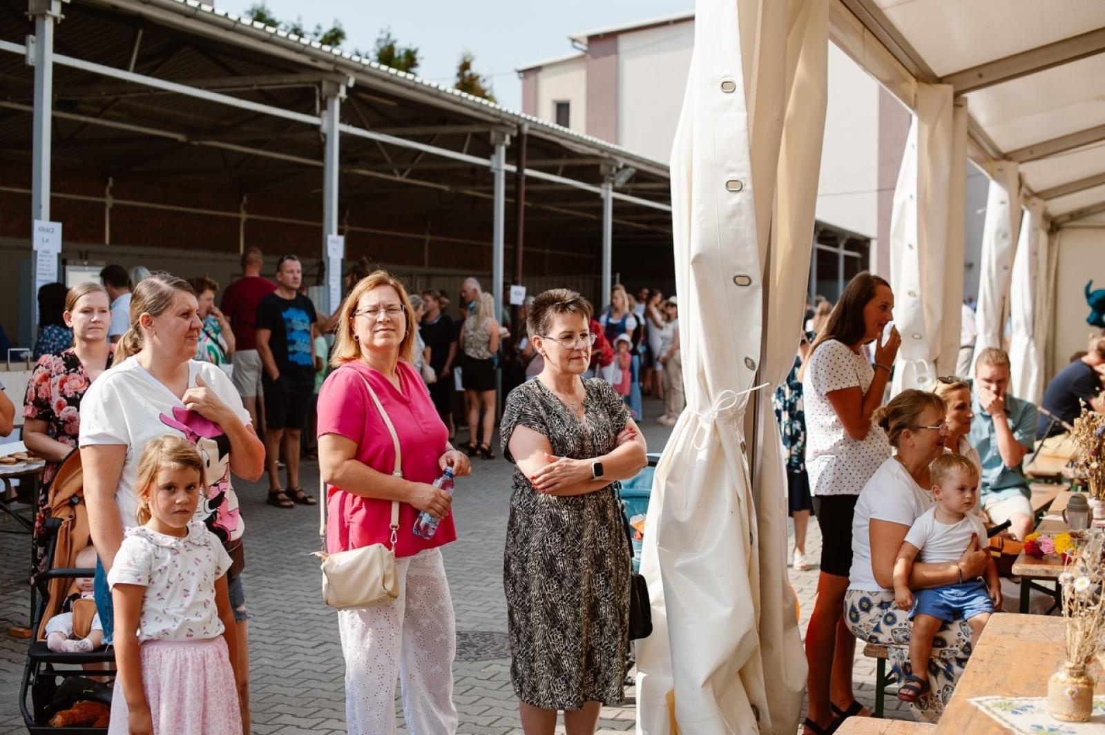 Zdjęcie w galerii na portalu naszraciborz.pl: Pietrowice Wielkie i Żerdziny świętują dożynki. Relacja bis! wiadomości z regionu