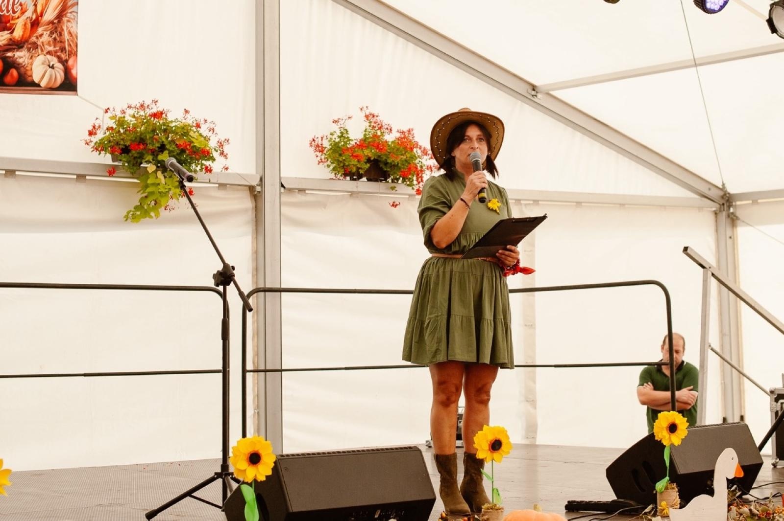 Zdjęcie w galerii na portalu naszraciborz.pl: Pietrowice Wielkie i Żerdziny świętują dożynki. Relacja bis! wiadomości z regionu