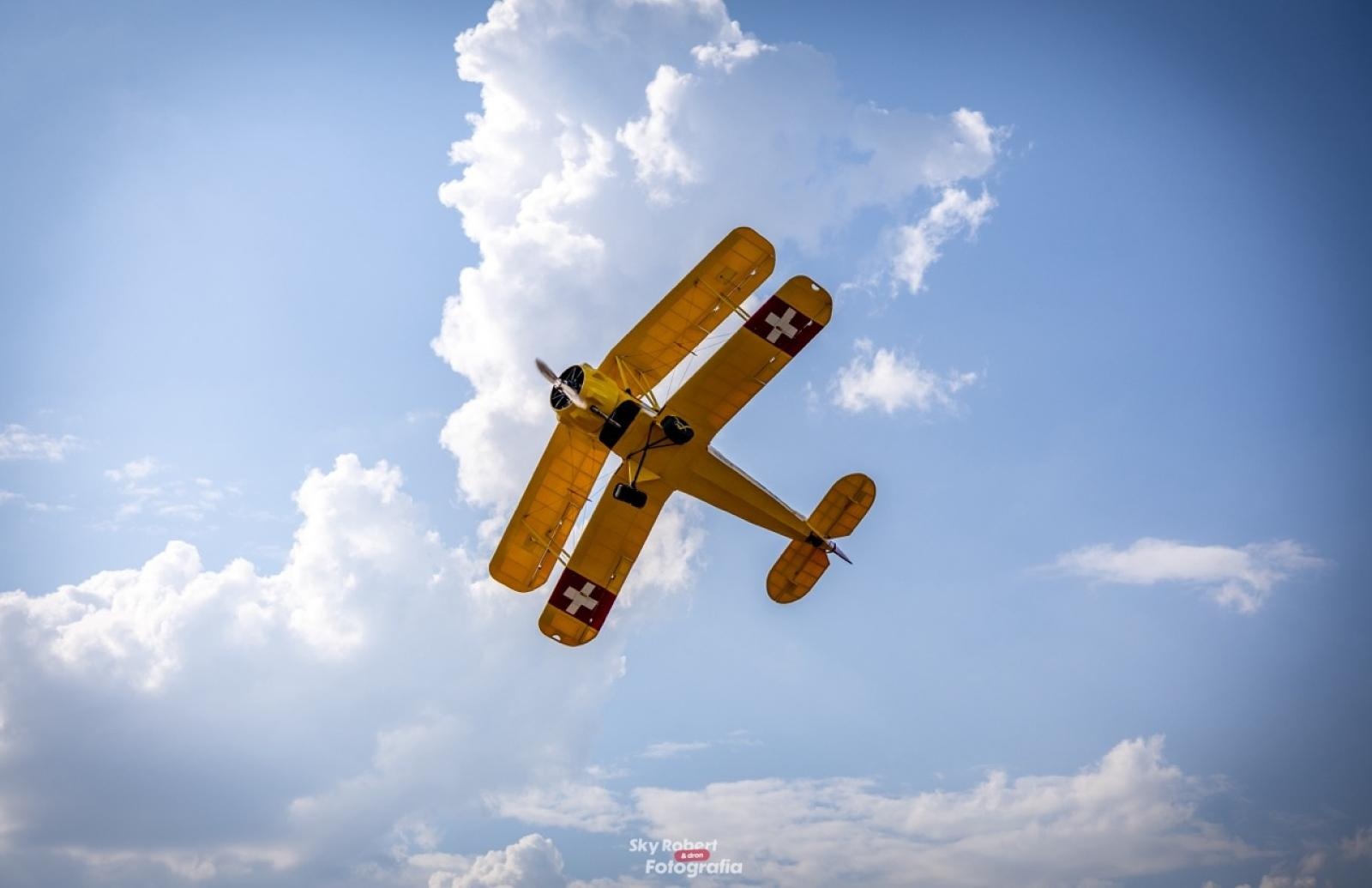 Zdjęcie w galerii na portalu naszraciborz.pl: Magiczne zdjęcia raciborskiego air show wiadomości z regionu