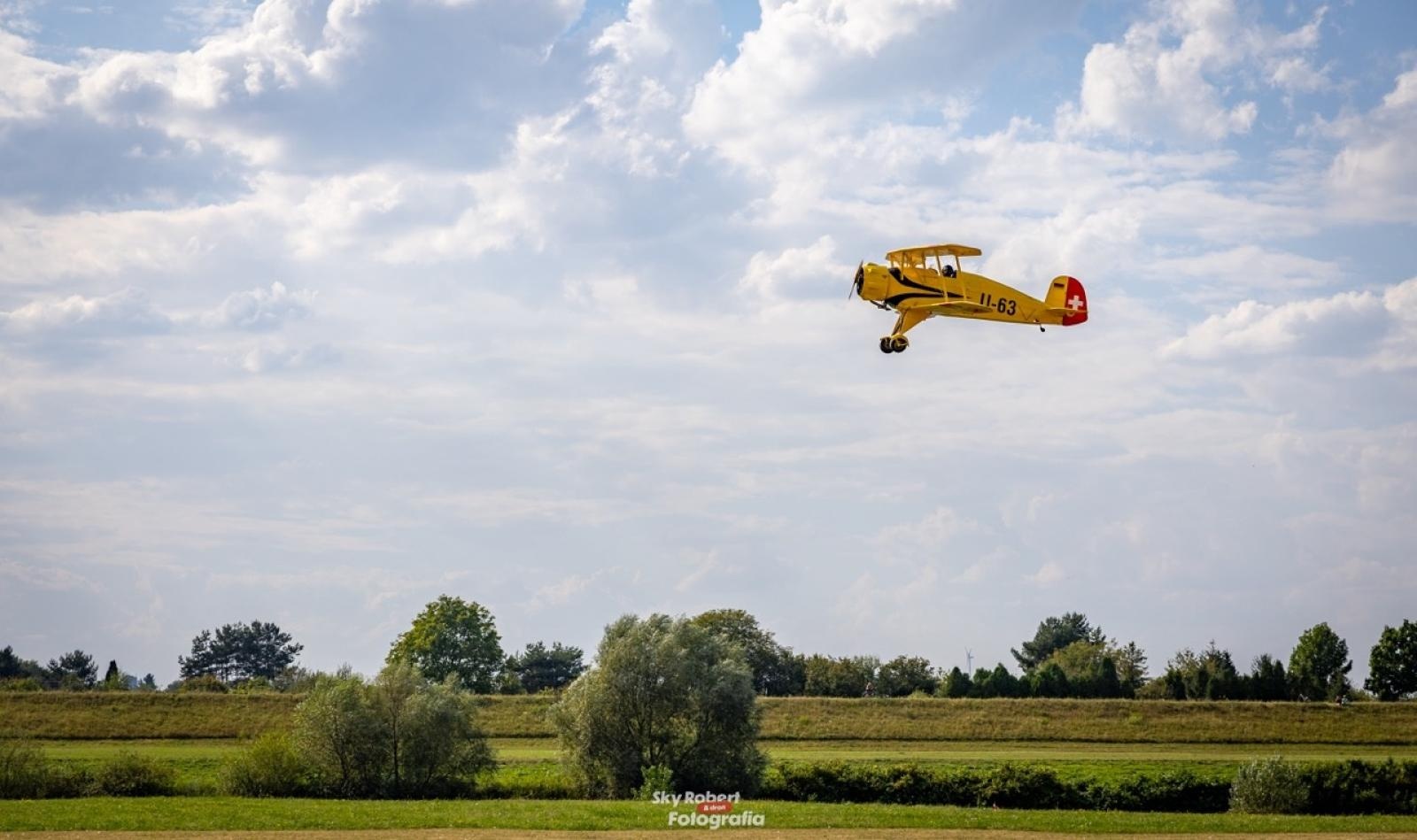 Zdjęcie w galerii na portalu naszraciborz.pl: Magiczne zdjęcia raciborskiego air show wiadomości z regionu