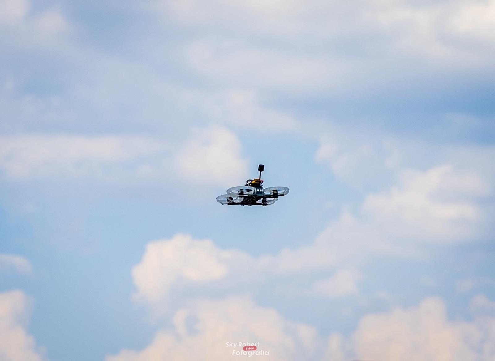 Zdjęcie w galerii na portalu naszraciborz.pl: Magiczne zdjęcia raciborskiego air show wiadomości z regionu