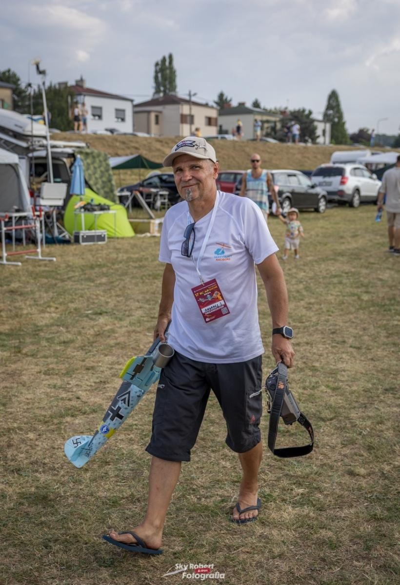 Zdjęcie w galerii na portalu naszraciborz.pl: Magiczne zdjęcia raciborskiego air show wiadomości z regionu