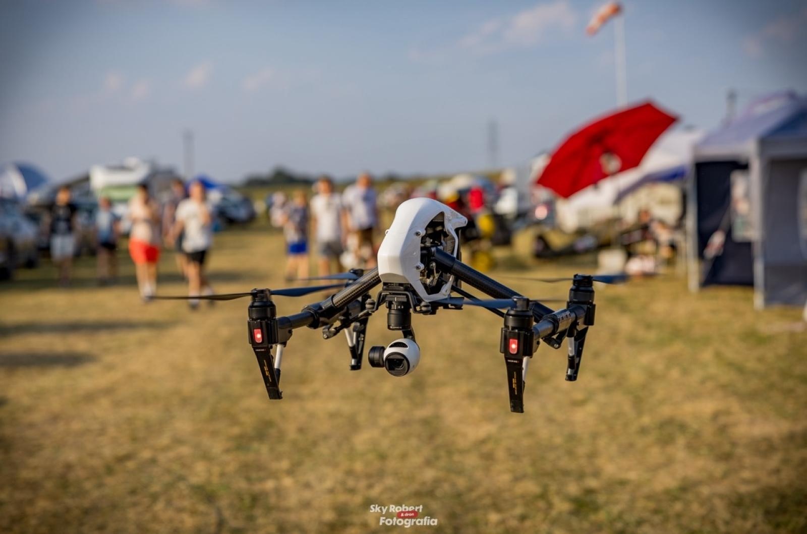 Zdjęcie w galerii na portalu naszraciborz.pl: Magiczne zdjęcia raciborskiego air show wiadomości z regionu