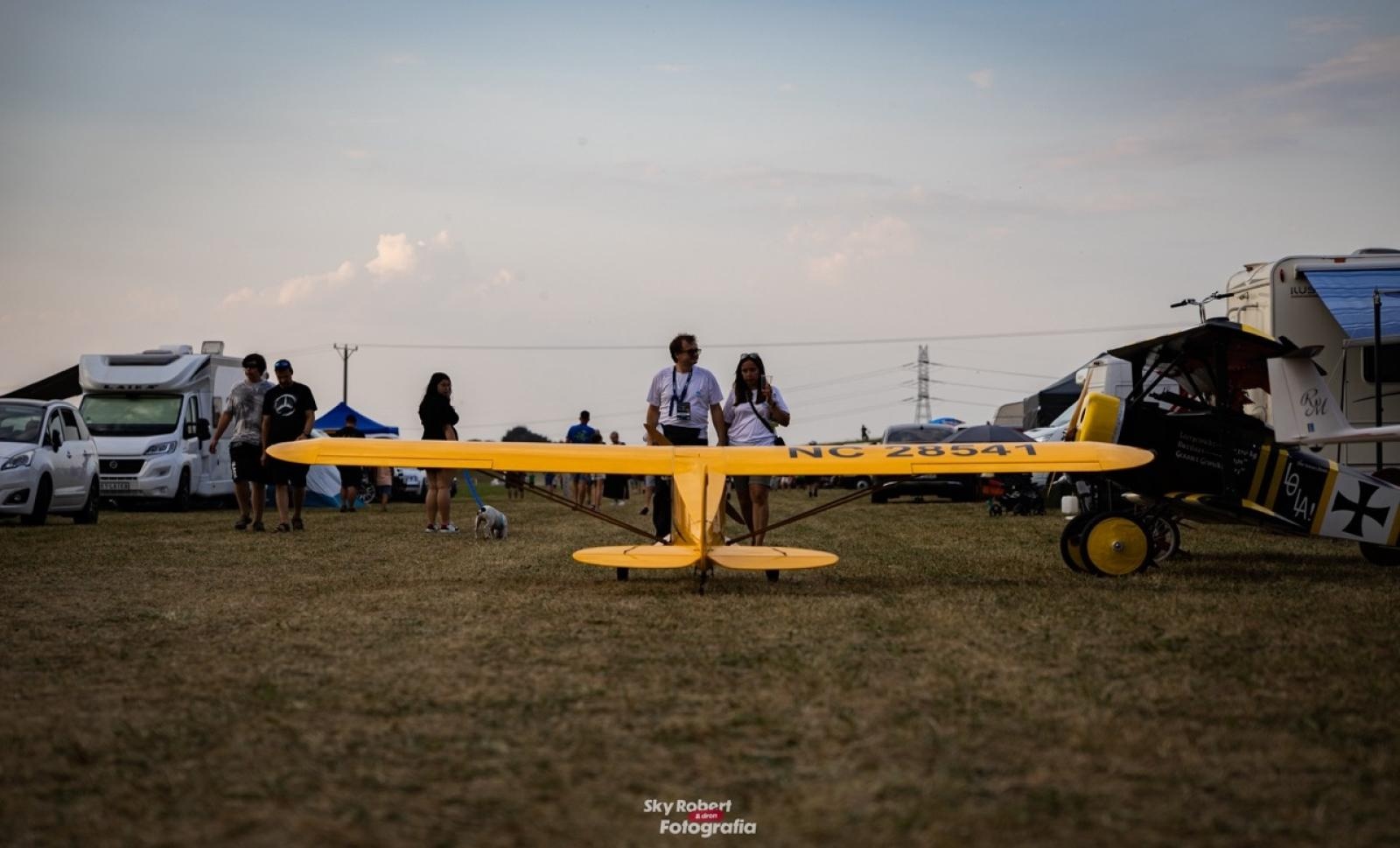 Zdjęcie w galerii na portalu naszraciborz.pl: Magiczne zdjęcia raciborskiego air show wiadomości z regionu