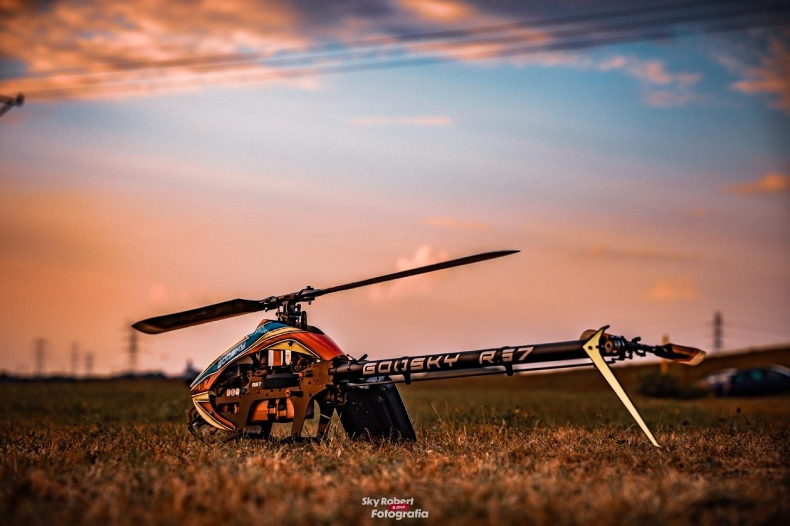 Zdjęcie w galerii na portalu naszraciborz.pl: Magiczne zdjęcia raciborskiego air show wiadomości z regionu