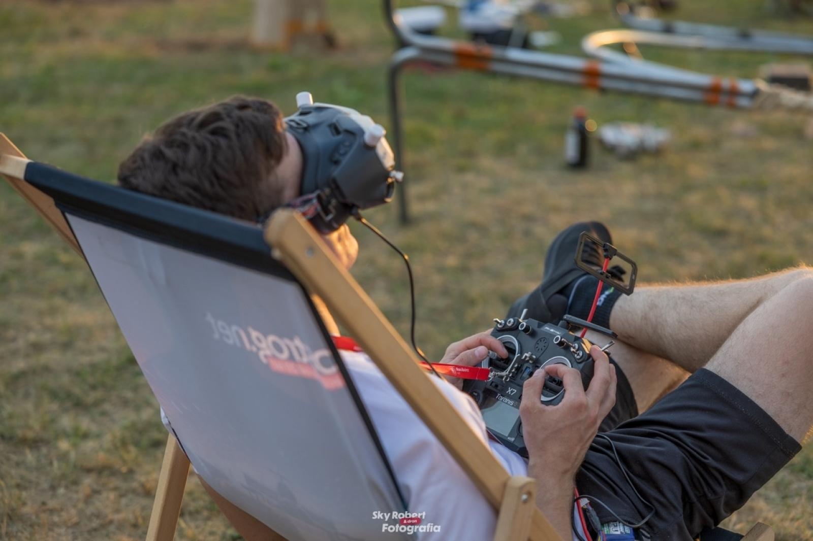 Zdjęcie w galerii na portalu naszraciborz.pl: Magiczne zdjęcia raciborskiego air show wiadomości z regionu