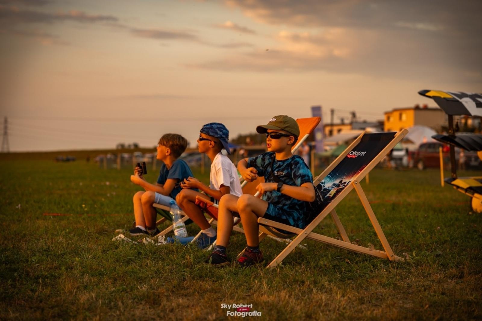 Zdjęcie w galerii na portalu naszraciborz.pl: Magiczne zdjęcia raciborskiego air show wiadomości z regionu