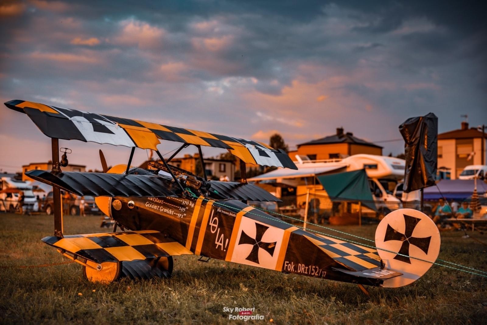 Zdjęcie w galerii na portalu naszraciborz.pl: Magiczne zdjęcia raciborskiego air show wiadomości z regionu