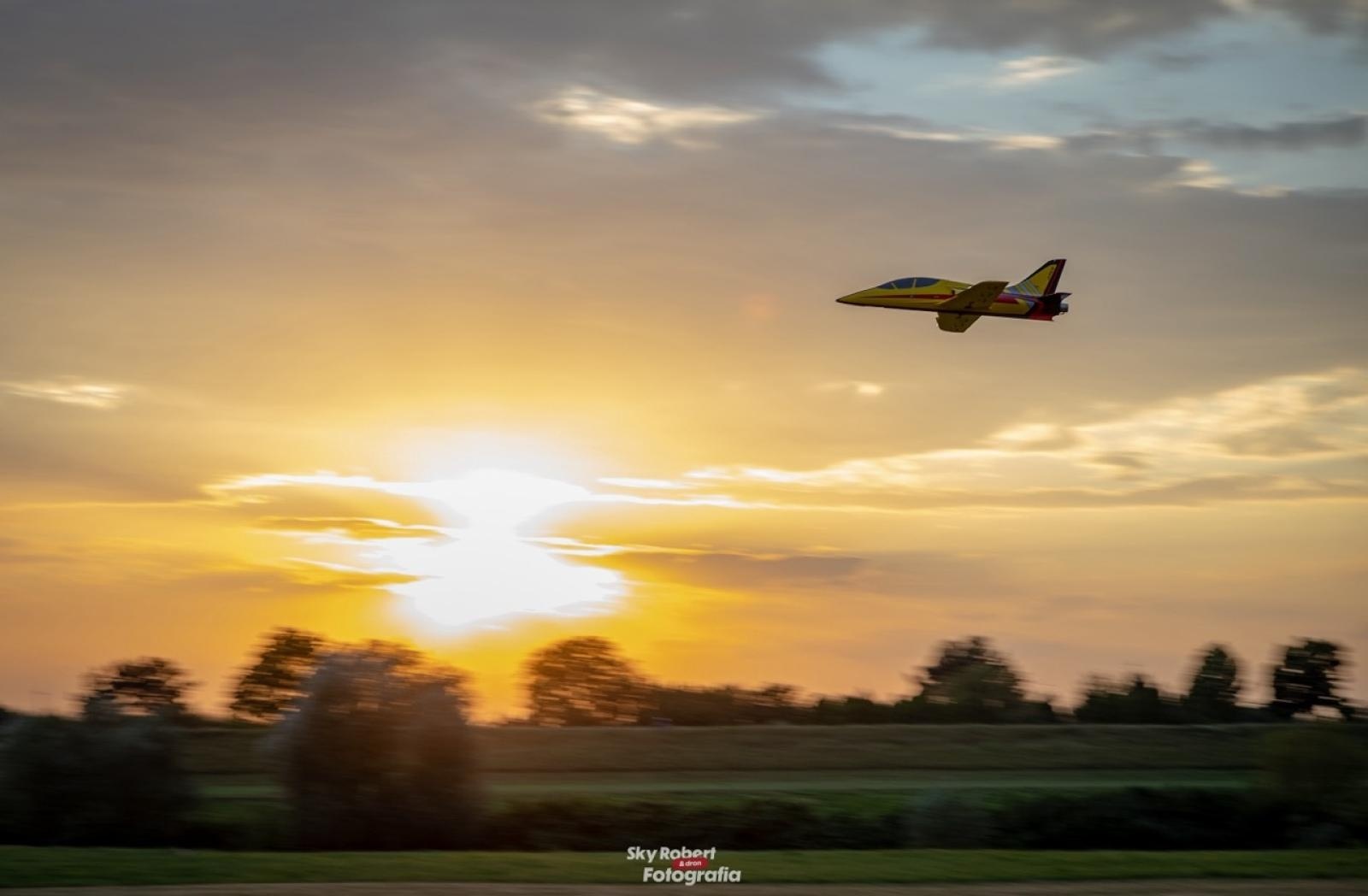 Zdjęcie w galerii na portalu naszraciborz.pl: Magiczne zdjęcia raciborskiego air show wiadomości z regionu