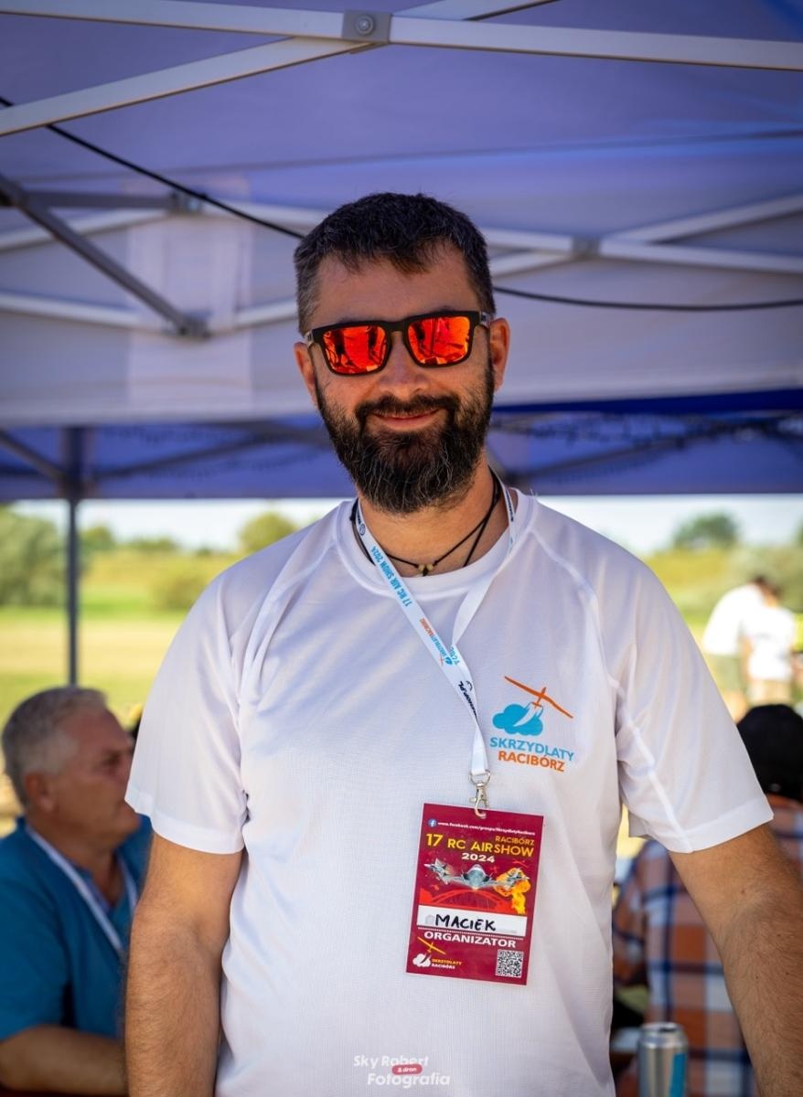 Zdjęcie w galerii na portalu naszraciborz.pl: Magiczne zdjęcia raciborskiego air show wiadomości z regionu