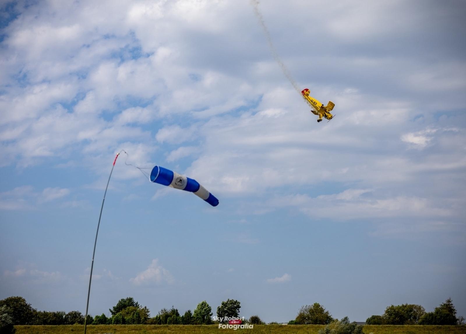 Zdjęcie w galerii na portalu naszraciborz.pl: Magiczne zdjęcia raciborskiego air show wiadomości z regionu