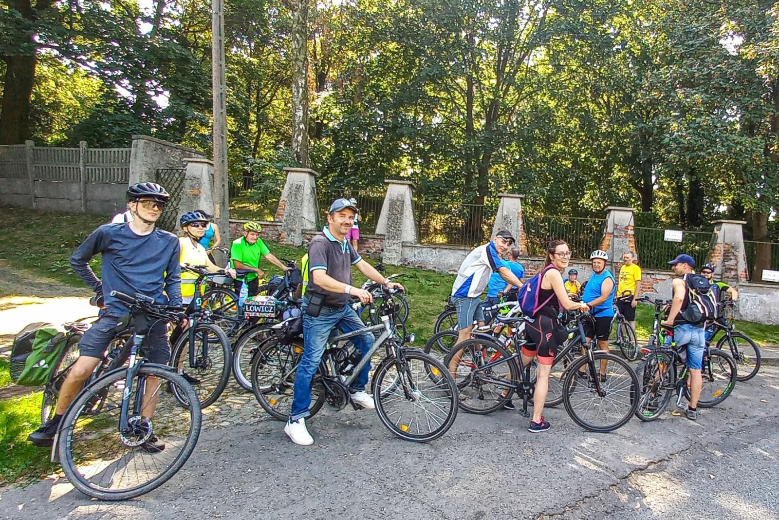 Zdjęcie w galerii na portalu naszraciborz.pl: Europejskie Dni Dziedzictwa. Rajd śladami dawnych majątków ziemskich ziemi raciborskiej wiadomości z regionu