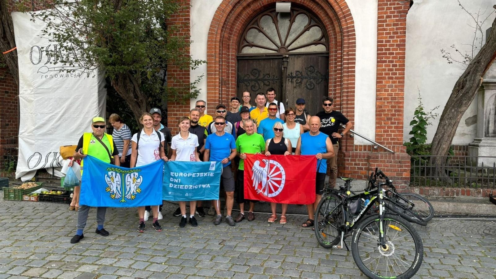 Zdjęcie w galerii na portalu naszraciborz.pl: Europejskie Dni Dziedzictwa. Rajd śladami dawnych majątków ziemskich ziemi raciborskiej wiadomości z regionu
