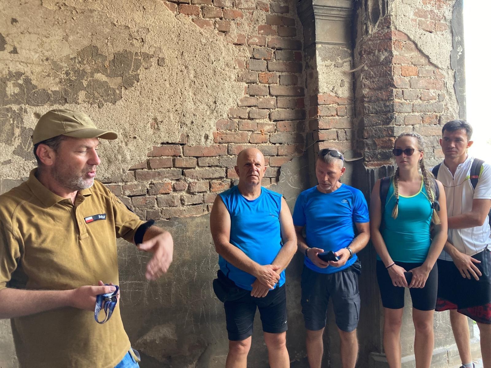 Zdjęcie w galerii na portalu naszraciborz.pl: Europejskie Dni Dziedzictwa. Rajd śladami dawnych majątków ziemskich ziemi raciborskiej wiadomości z regionu