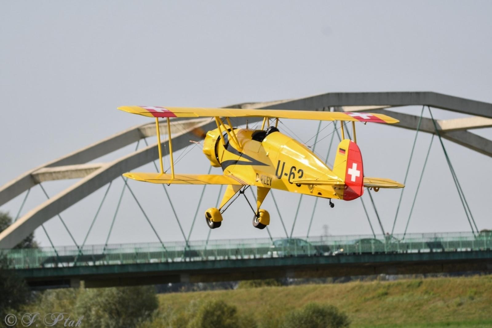 Zdjęcie w galerii na portalu naszraciborz.pl: Dwustu modelarzy na Raciborskim Air Show. To największa impreza modelarska w Polsce! wiadomości z regionu