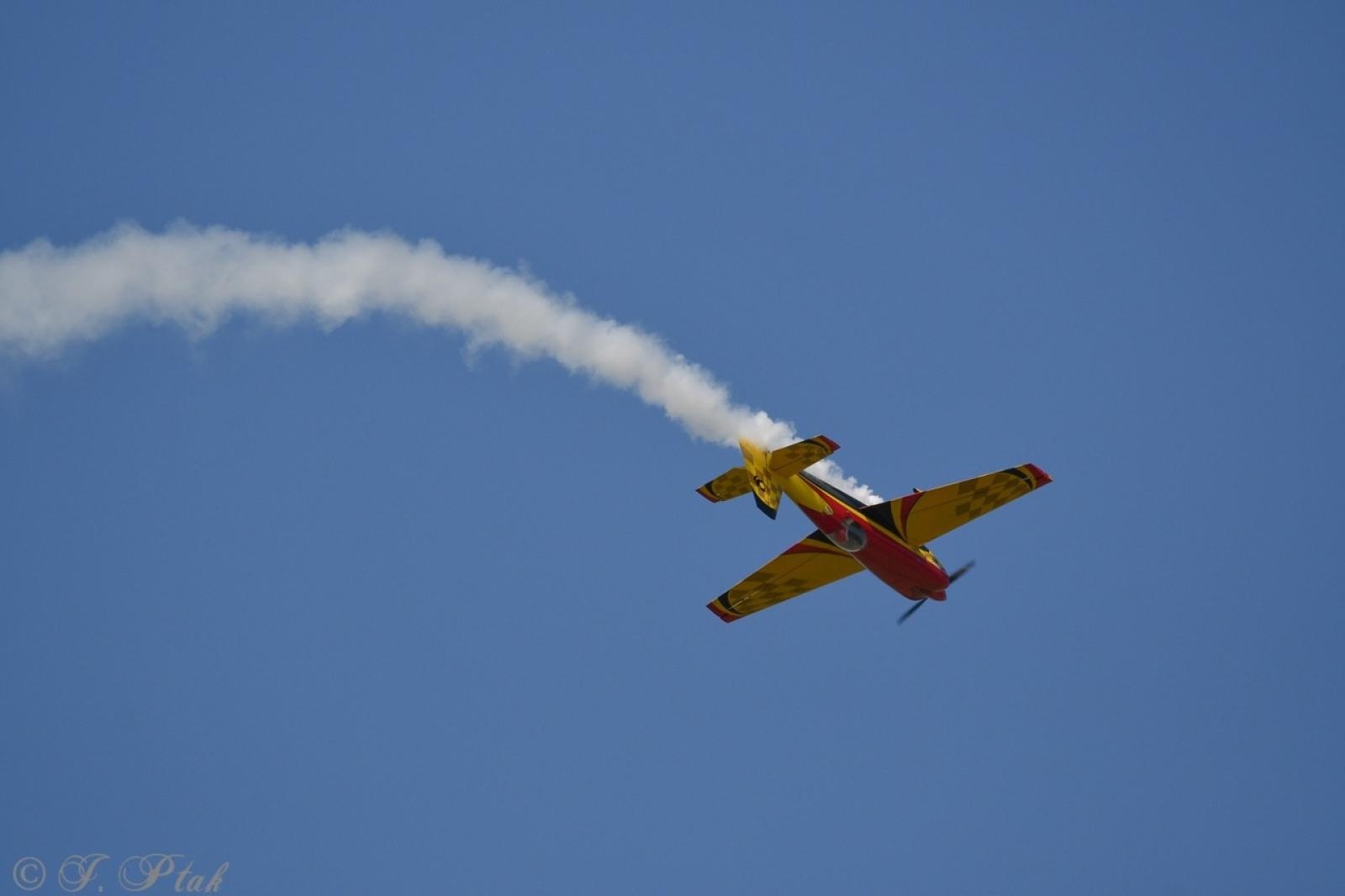 Zdjęcie w galerii na portalu naszraciborz.pl: Dwustu modelarzy na Raciborskim Air Show. To największa impreza modelarska w Polsce! wiadomości z regionu