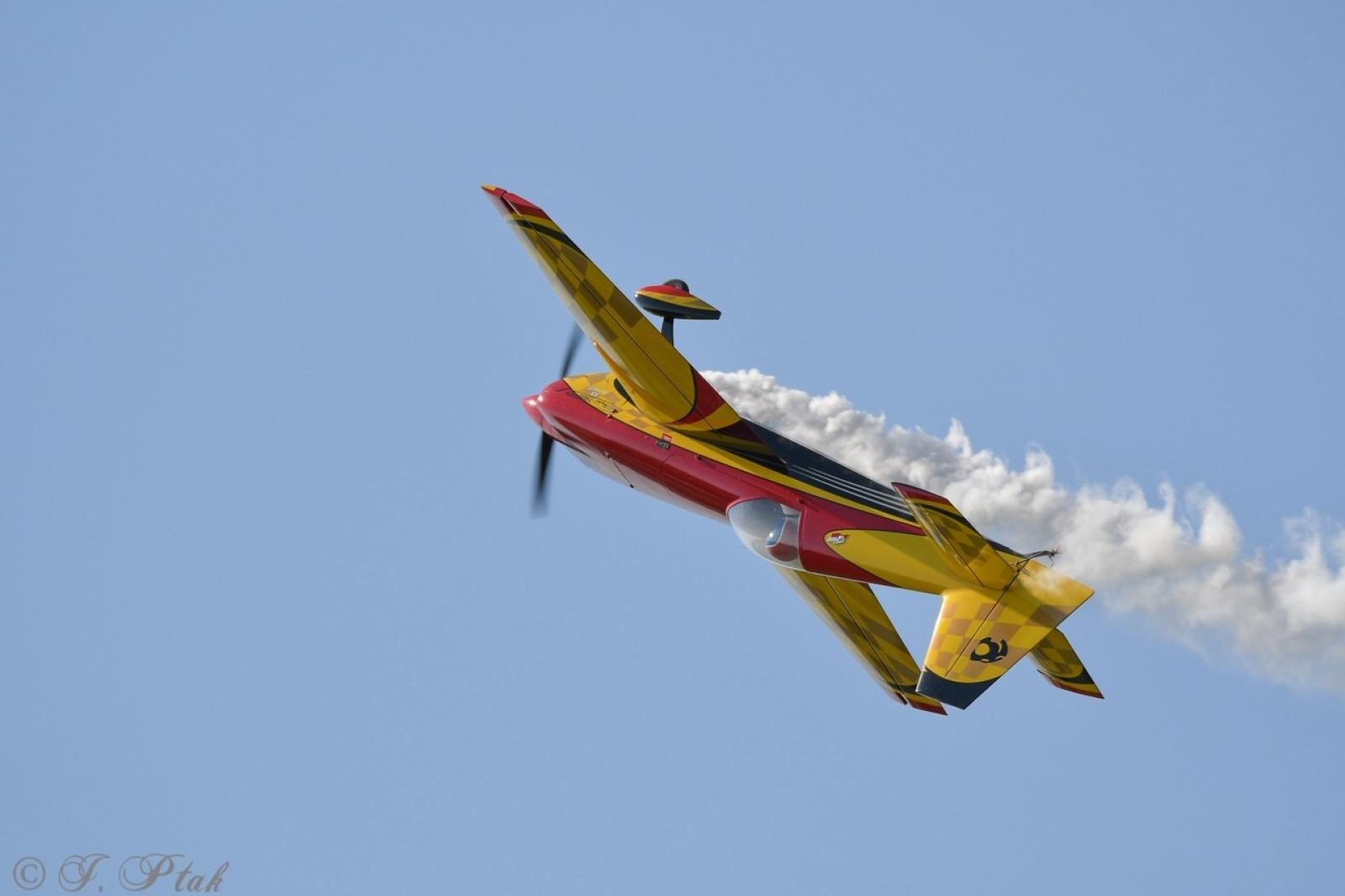 Zdjęcie w galerii na portalu naszraciborz.pl: Dwustu modelarzy na Raciborskim Air Show. To największa impreza modelarska w Polsce! wiadomości z regionu