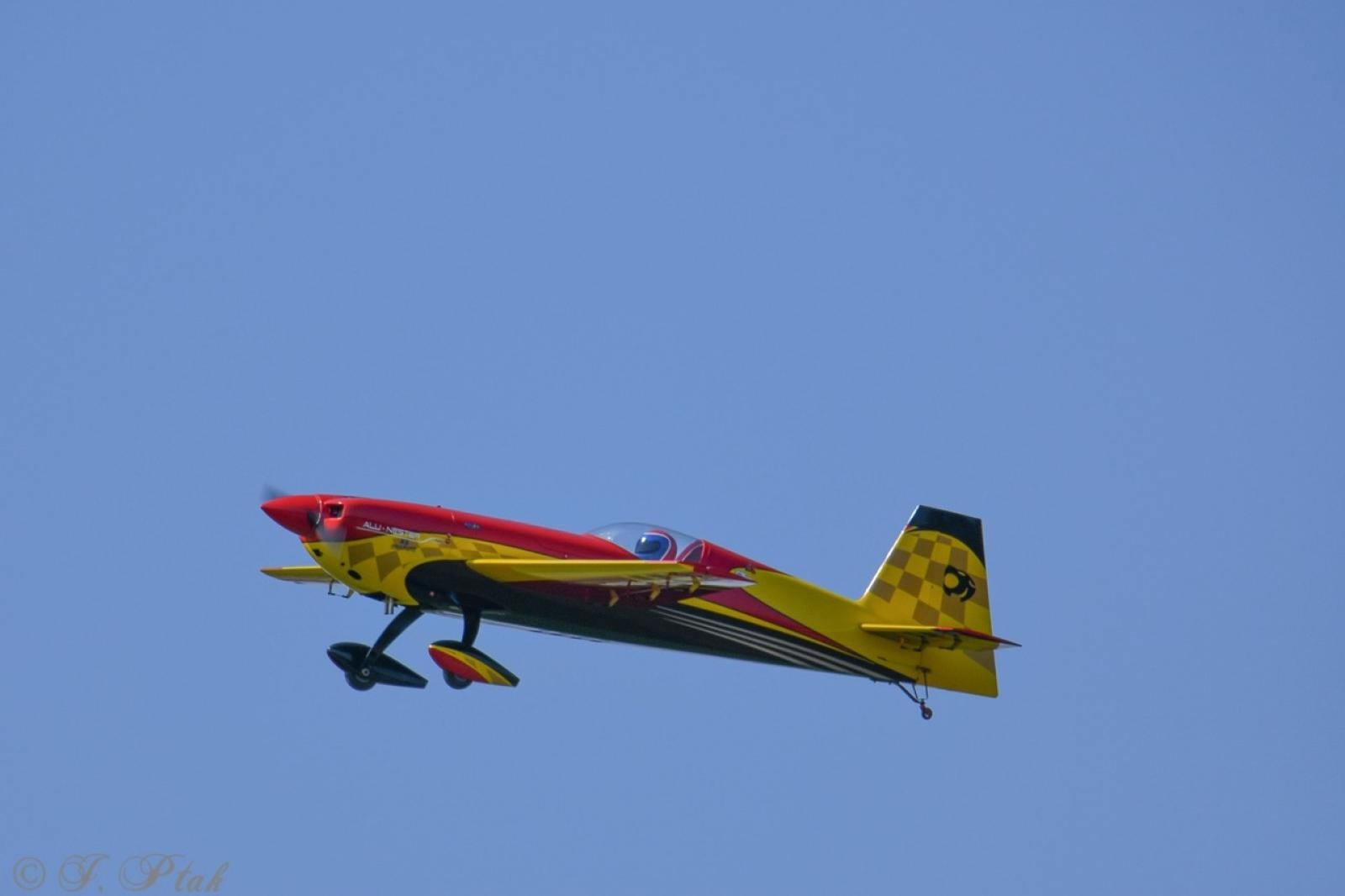 Zdjęcie w galerii na portalu naszraciborz.pl: Dwustu modelarzy na Raciborskim Air Show. To największa impreza modelarska w Polsce! wiadomości z regionu