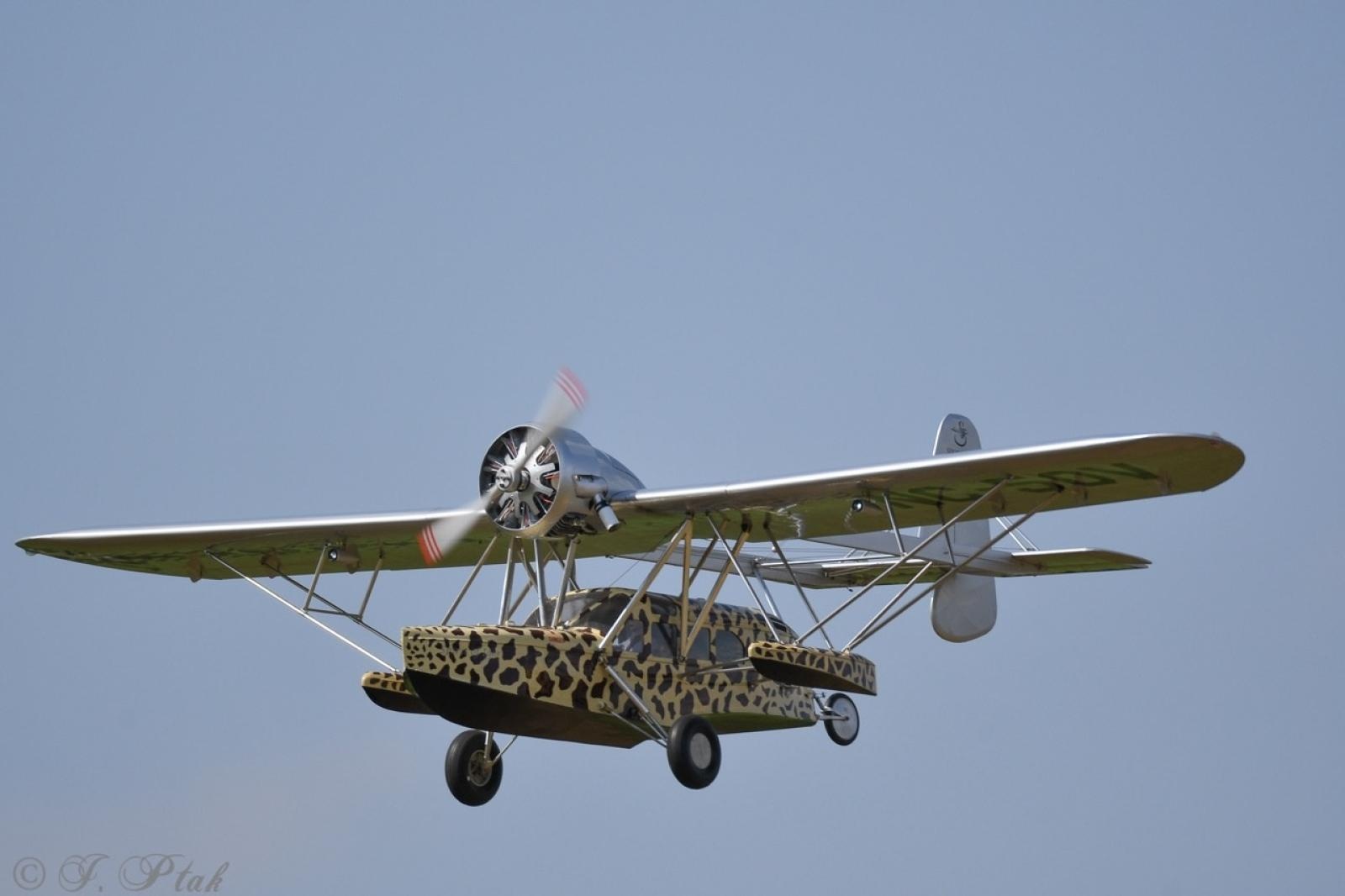 Zdjęcie w galerii na portalu naszraciborz.pl: Dwustu modelarzy na Raciborskim Air Show. To największa impreza modelarska w Polsce! wiadomości z regionu