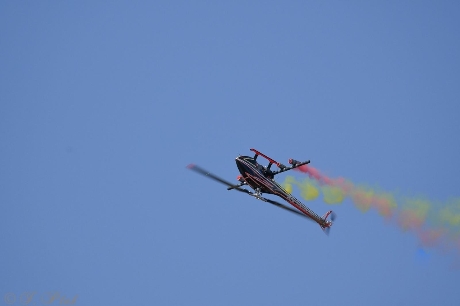 Zdjęcie w galerii na portalu naszraciborz.pl: Dwustu modelarzy na Raciborskim Air Show. To największa impreza modelarska w Polsce! wiadomości z regionu