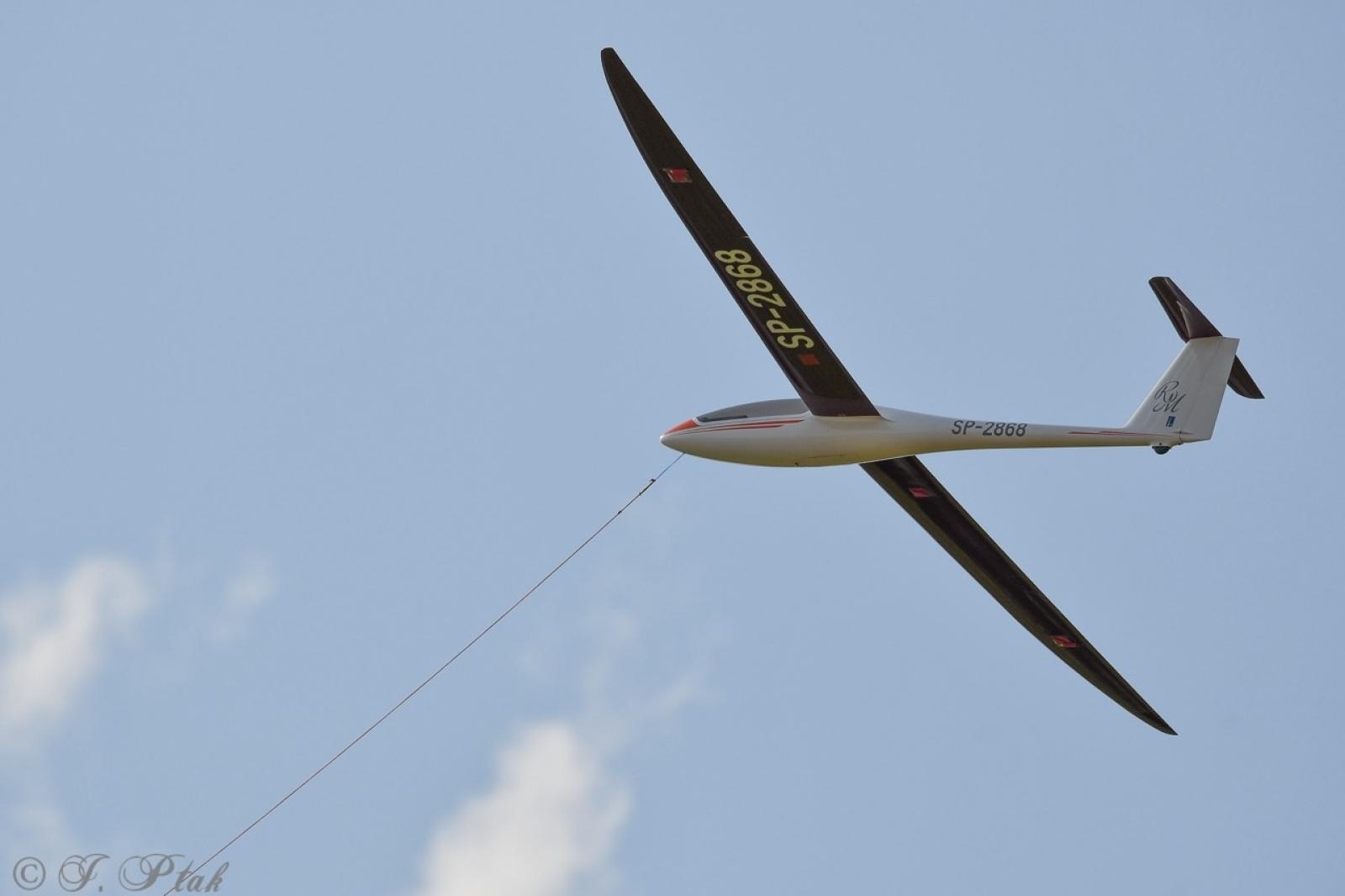 Zdjęcie w galerii na portalu naszraciborz.pl: Dwustu modelarzy na Raciborskim Air Show. To największa impreza modelarska w Polsce! wiadomości z regionu