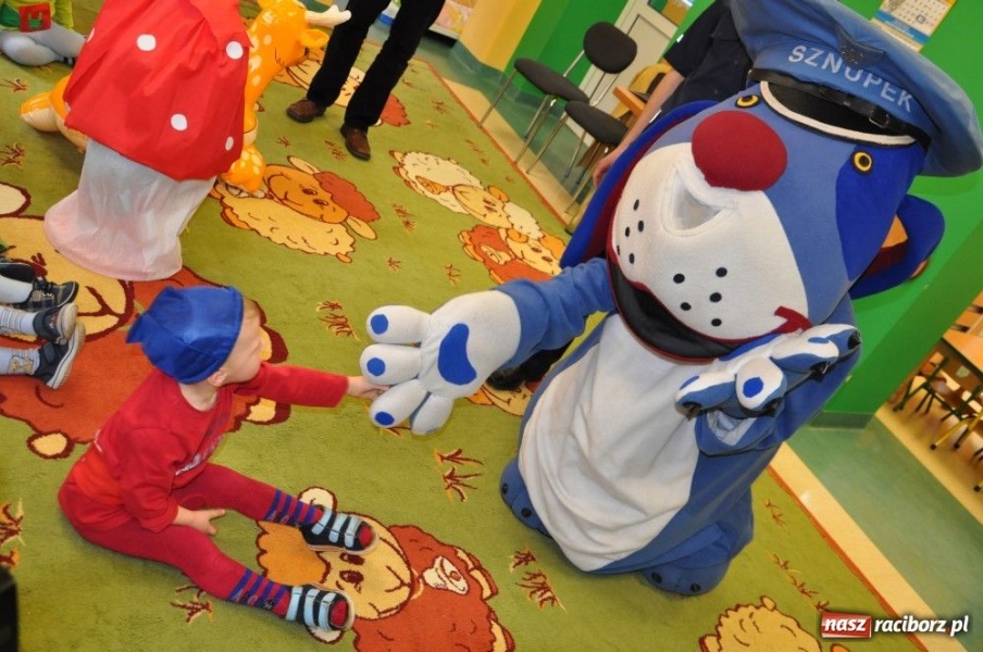 Zdjęcie w galerii na portalu naszraciborz.pl: Tańczy się na żywioł, nie na gwizdek wiadomości z regionu