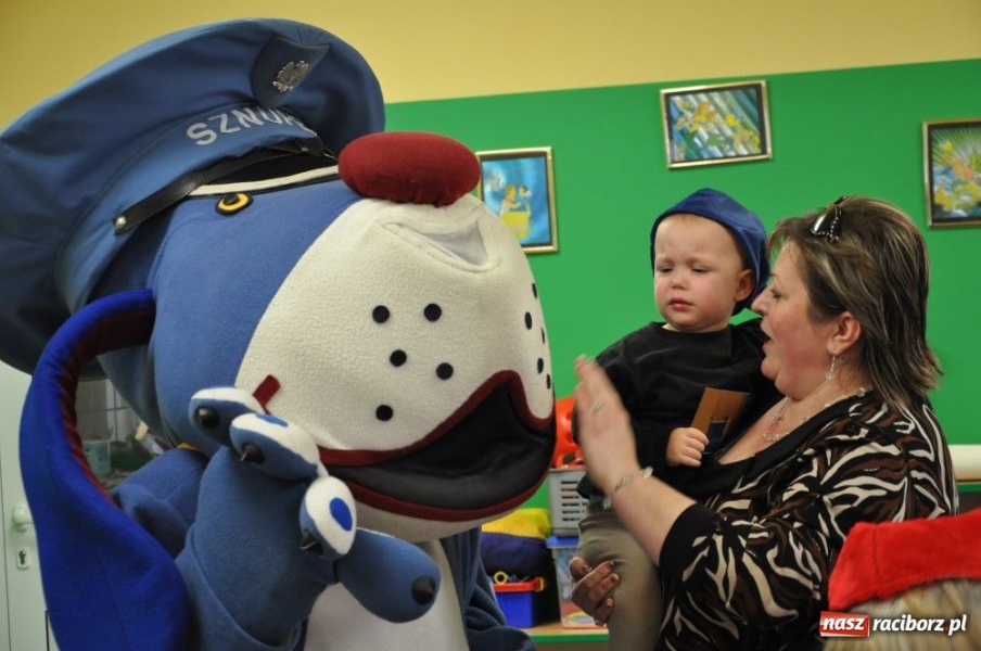 Zdjęcie w galerii na portalu naszraciborz.pl: Tańczy się na żywioł, nie na gwizdek wiadomości z regionu