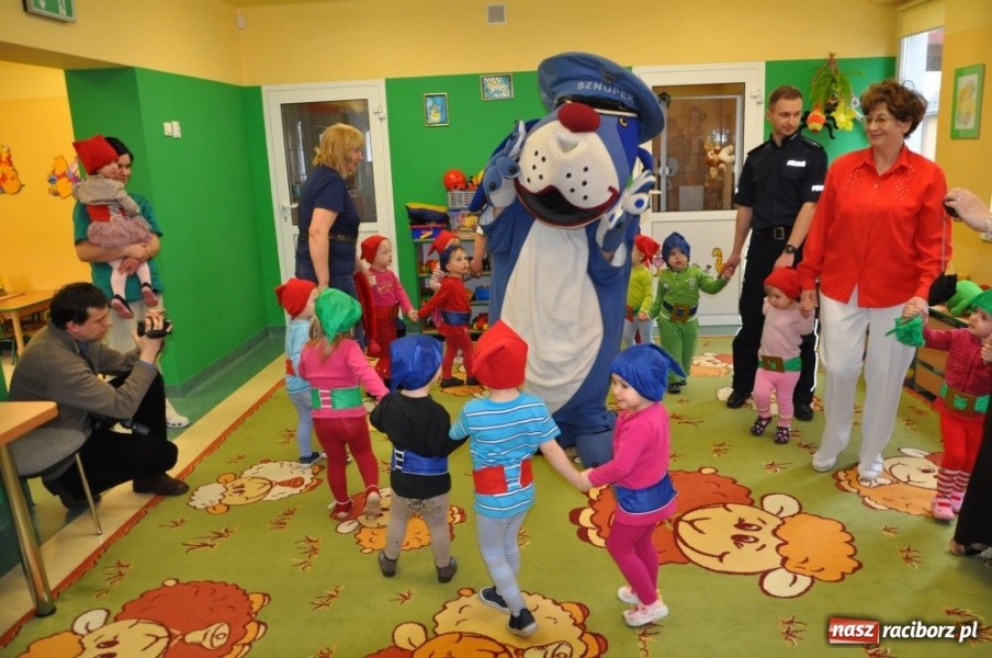 Zdjęcie w galerii na portalu naszraciborz.pl: Tańczy się na żywioł, nie na gwizdek wiadomości z regionu