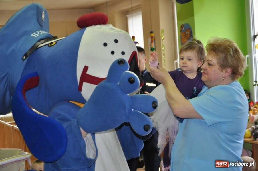 Zdjęcie w galerii na portalu naszraciborz.pl: Tańczy się na żywioł, nie na gwizdek wiadomości z regionu