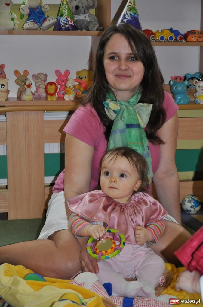 Zdjęcie w galerii na portalu naszraciborz.pl: Tańczy się na żywioł, nie na gwizdek wiadomości z regionu