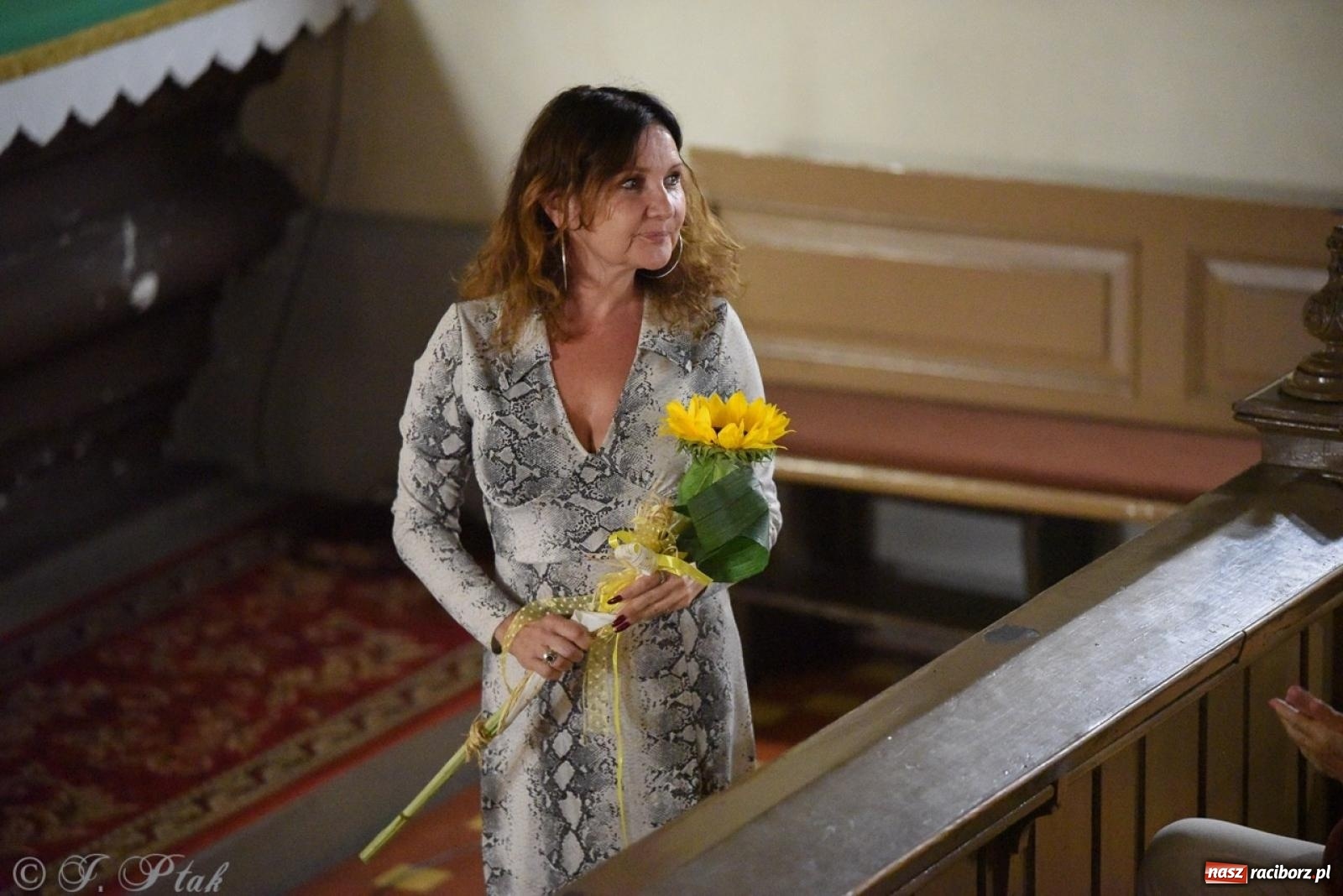 Zdjęcie w galerii na portalu naszraciborz.pl: Wirtuoz z Włoch oczarował raciborską publiczność wiadomości z regionu