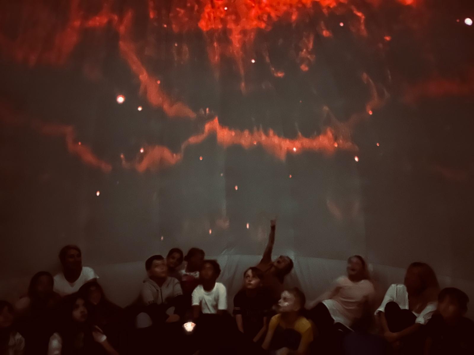 Zdjęcie w galerii na portalu naszraciborz.pl: Wszechświat na wyciągnięcie ręki w SP1 wiadomości z regionu