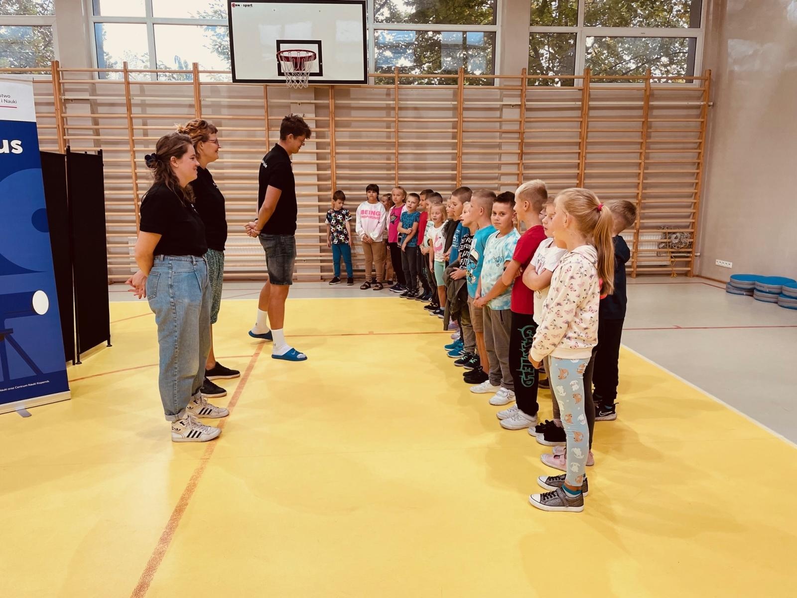 Zdjęcie w galerii na portalu naszraciborz.pl: Wszechświat na wyciągnięcie ręki w SP1 wiadomości z regionu