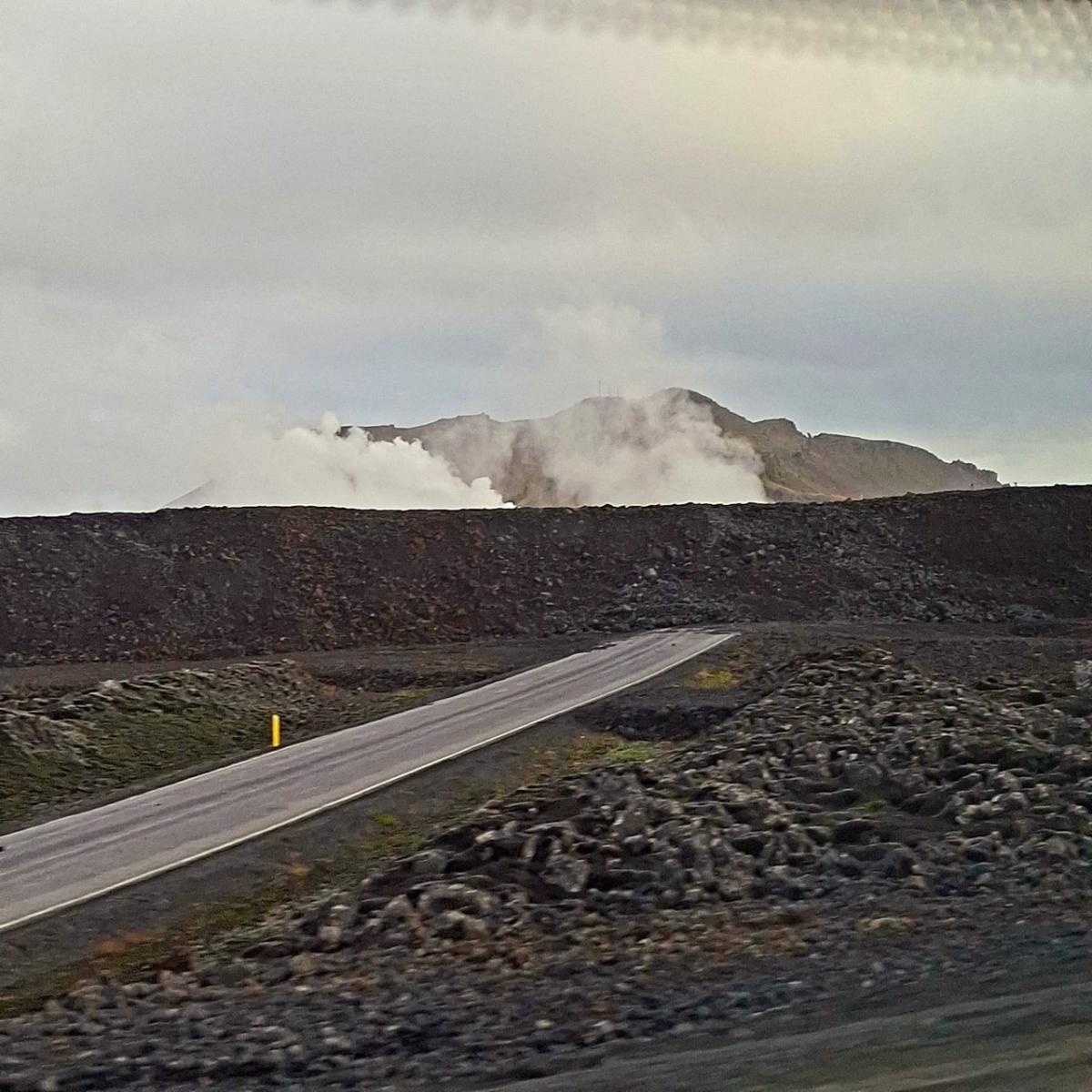 Zdjęcie w galerii na portalu naszraciborz.pl: Odkrywanie robotyki poprzez STEM: Nauczyciele z SP 4 w Raciborzu na warsztatach w Reykjaviku wiadomości z regionu